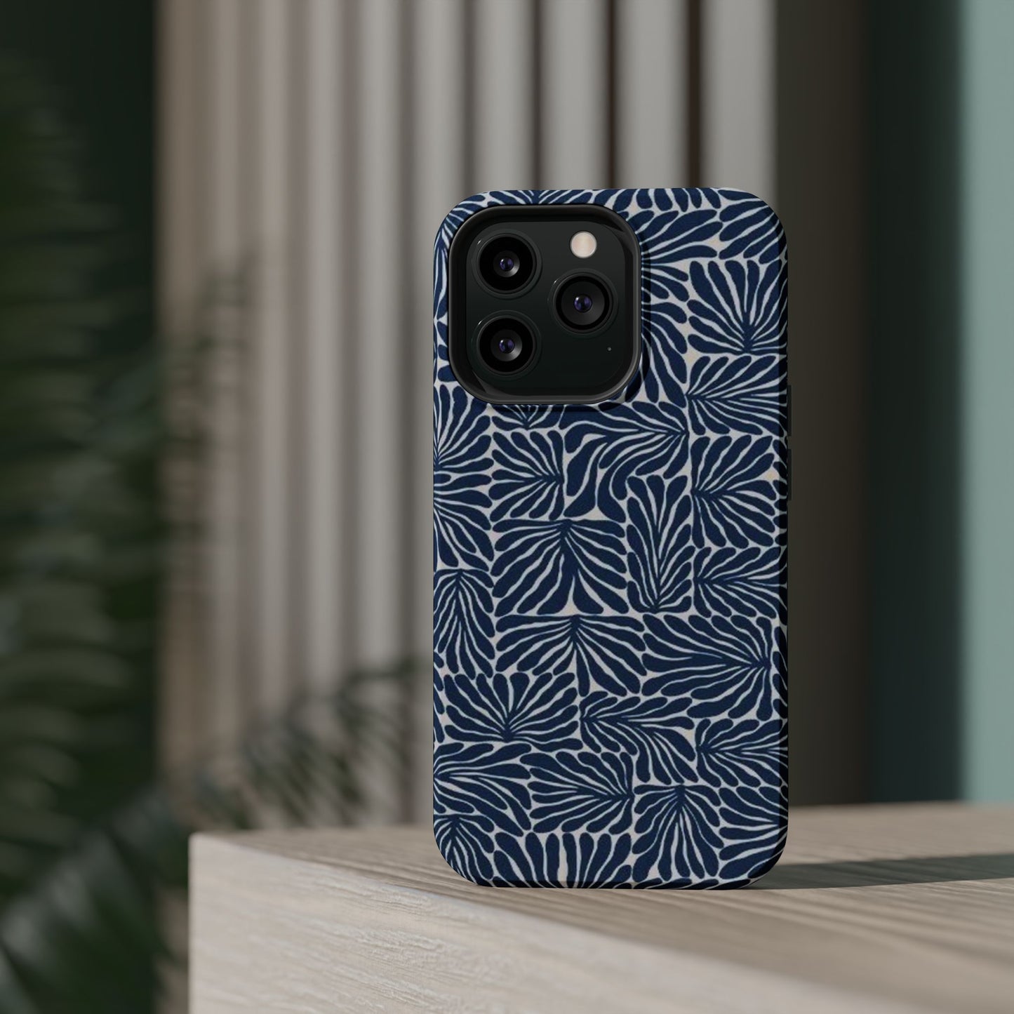 Ocean Breeze Phone Case — Magnetic Impact-Resistant