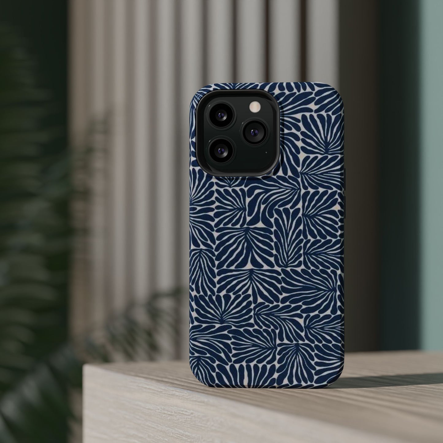 Ocean Breeze Phone Case — Magnetic Impact-Resistant