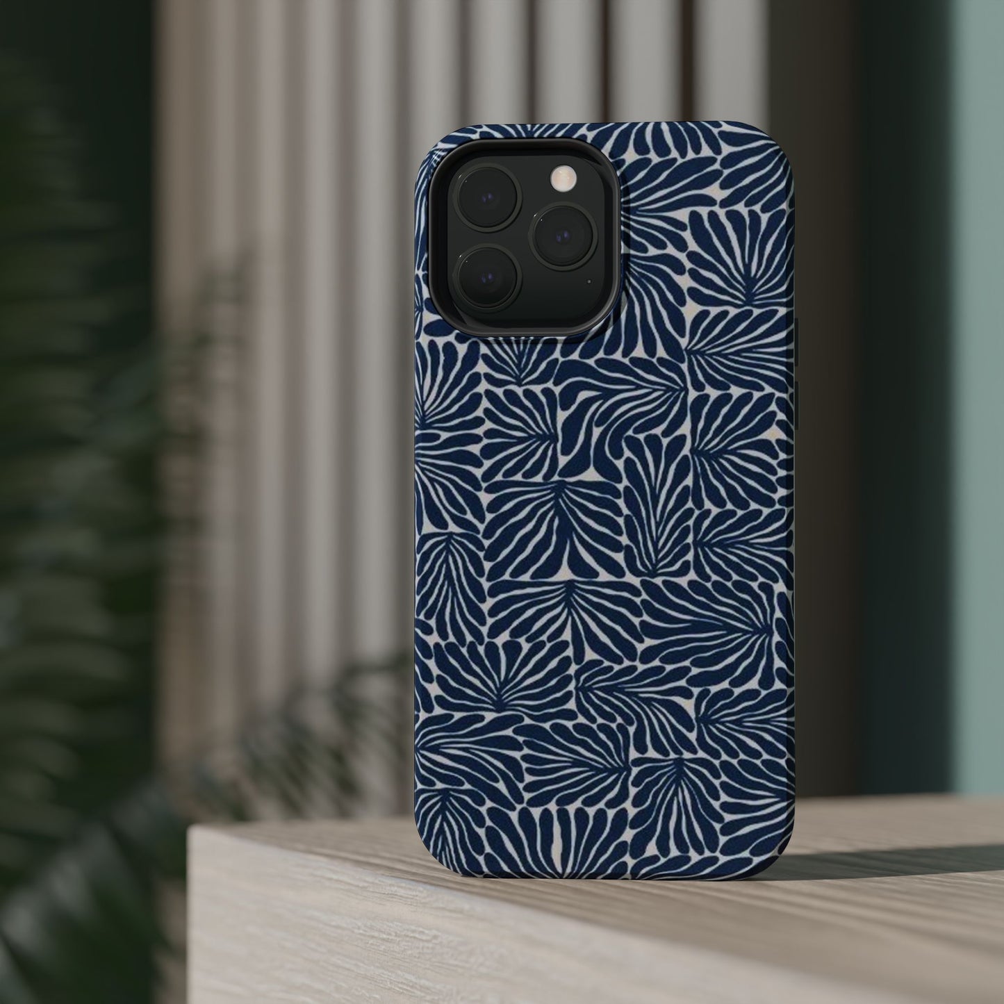 Ocean Breeze Phone Case — Magnetic Impact-Resistant